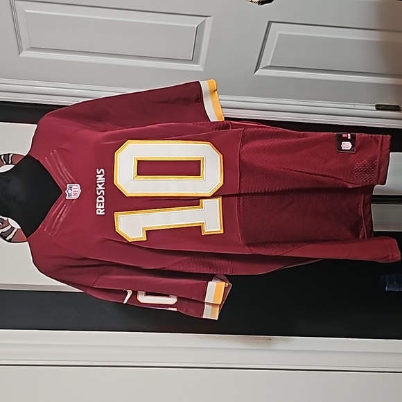New Washington Redskins #10 Robert Griffin III On Field Nike Jersey size 48 - Picture 3 of 7